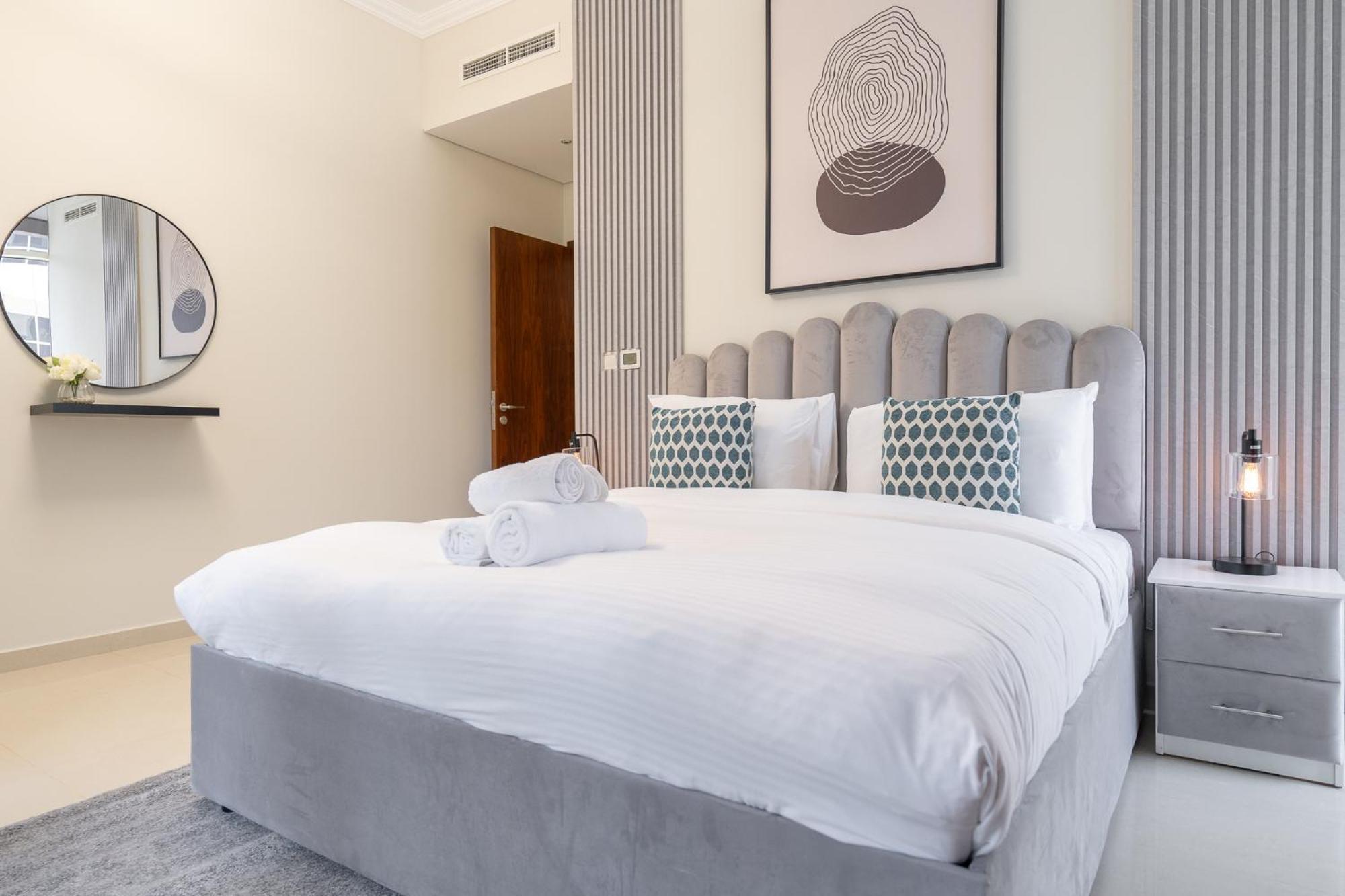 Heaven Crest Vacation Homes Downtown - Studio And 1 Bedroom Suites 2 Minute Walk To Dubai Mall And Burj Khalifa Exterior foto