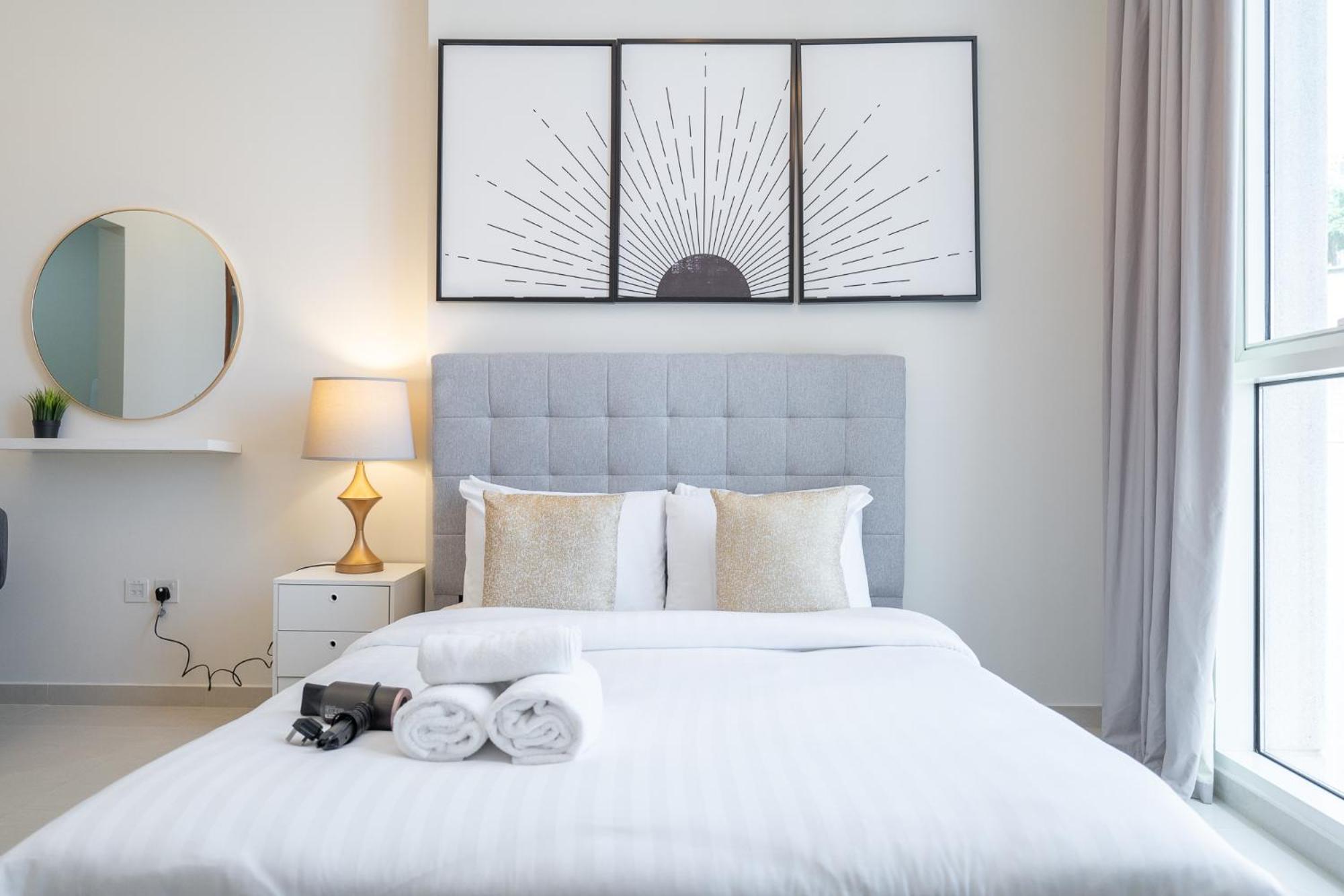 Heaven Crest Vacation Homes Downtown - Studio And 1 Bedroom Suites 2 Minute Walk To Dubai Mall And Burj Khalifa Exterior foto