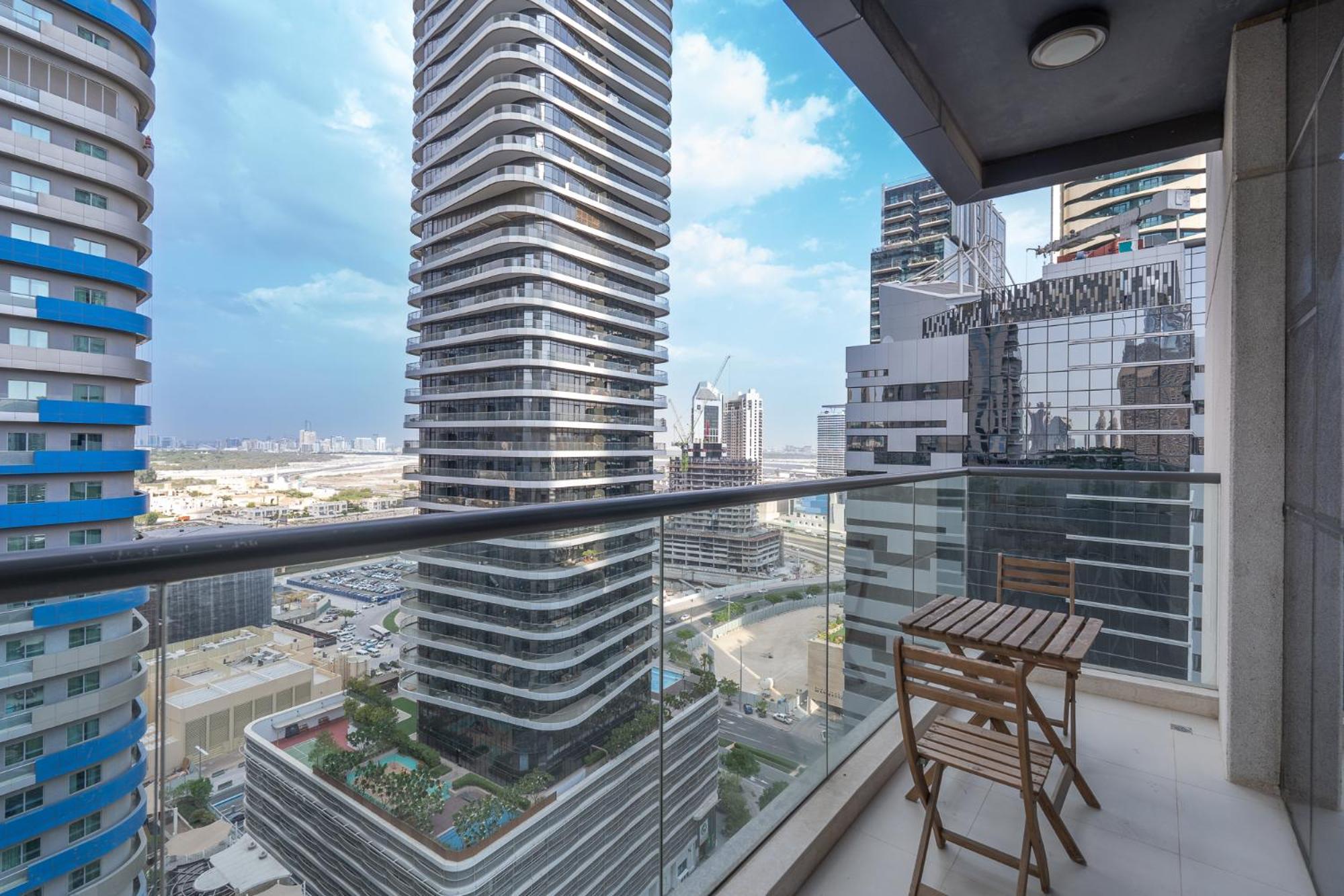 Heaven Crest Vacation Homes Downtown - Studio And 1 Bedroom Suites 2 Minute Walk To Dubai Mall And Burj Khalifa Exterior foto